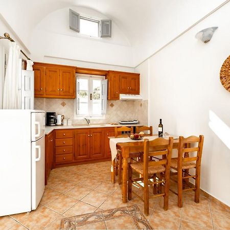 Villa By Hotel Thira Fíra Kültér fotó