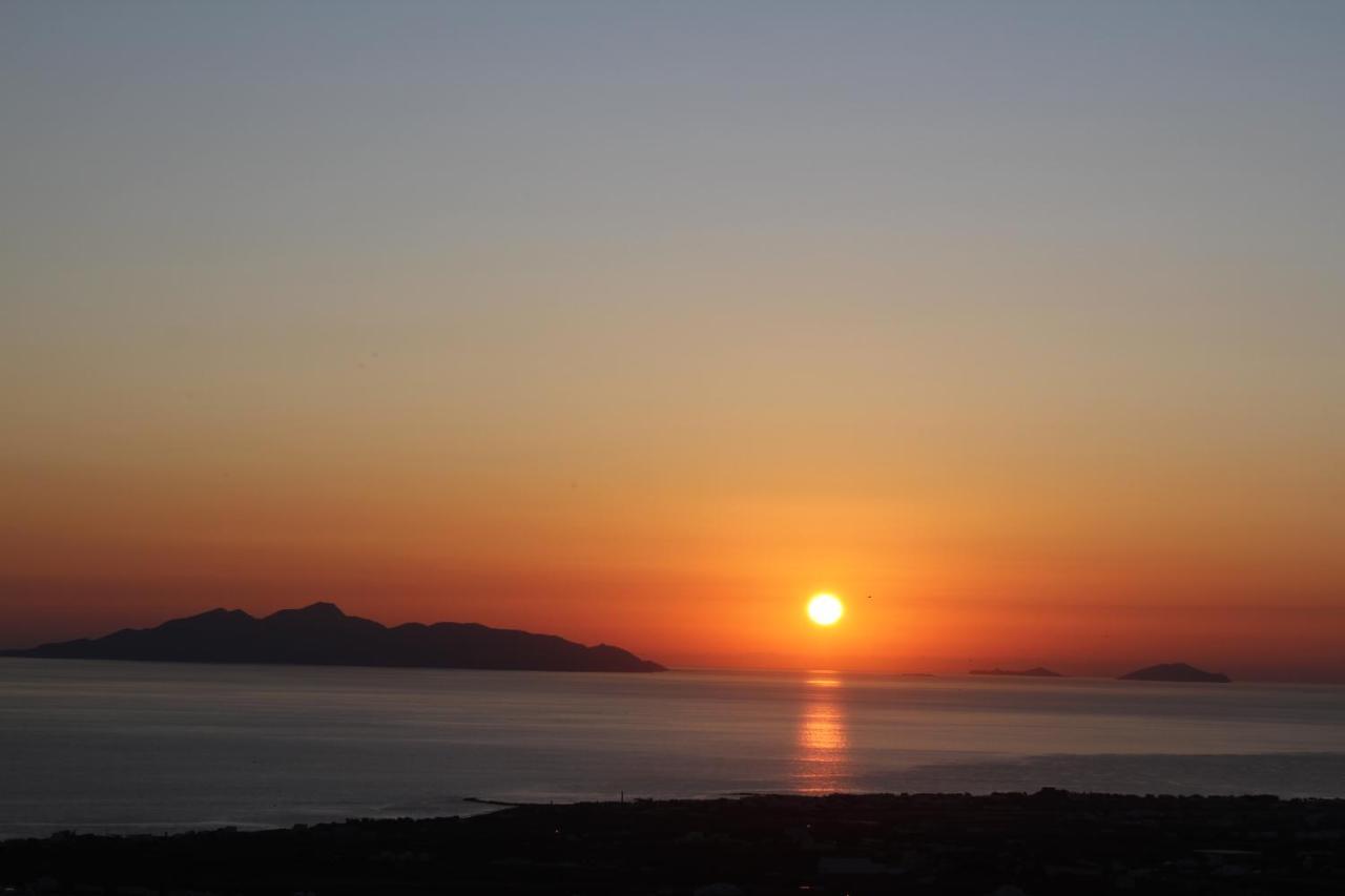 Villa By Hotel Thira Fíra Kültér fotó