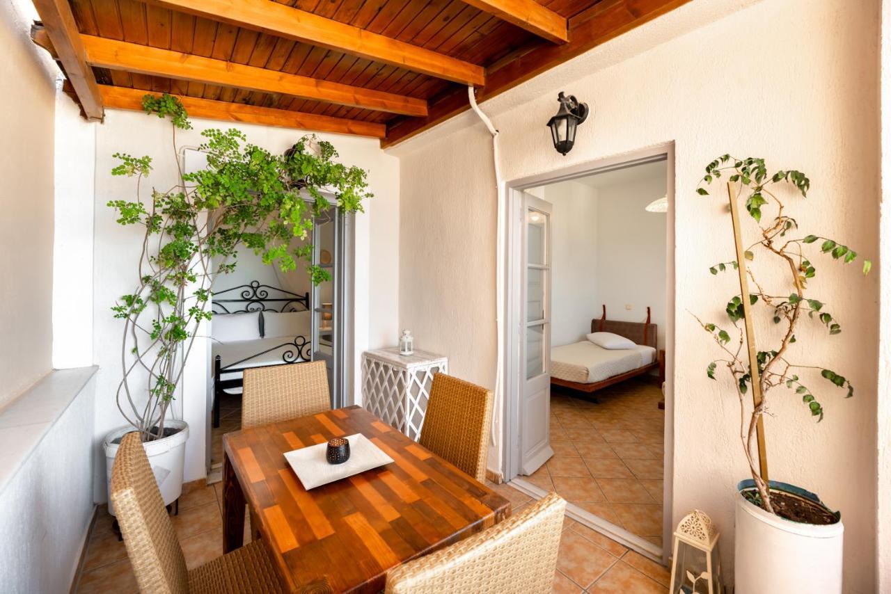 Villa By Hotel Thira Fíra Kültér fotó