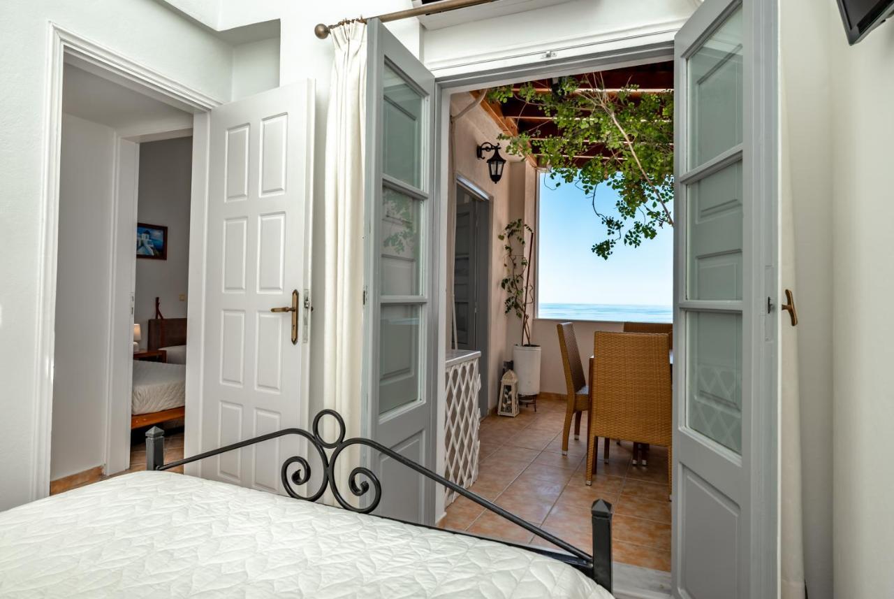 Villa By Hotel Thira Fíra Kültér fotó