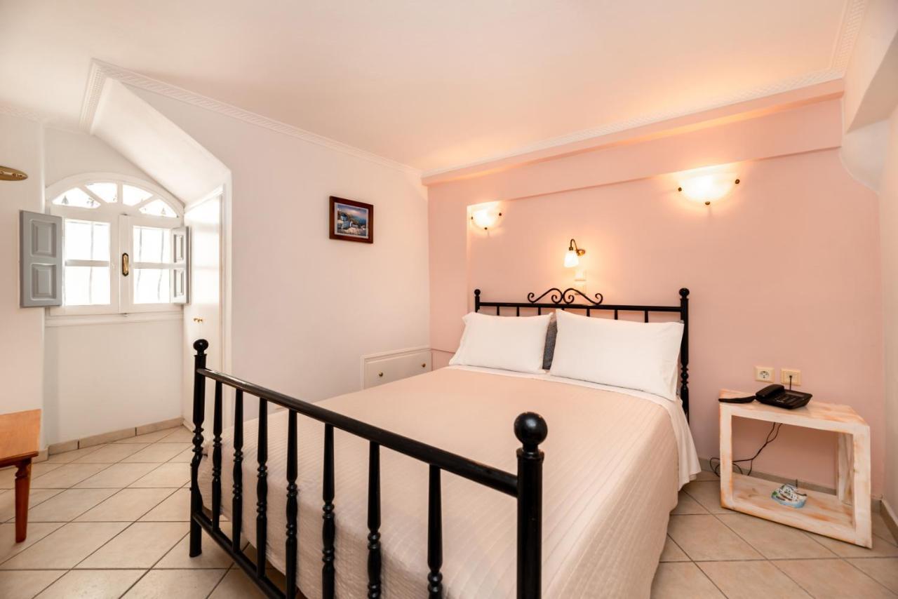 Villa By Hotel Thira Fíra Kültér fotó